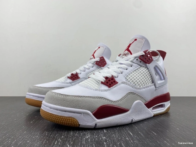 HYPE Retro Jordan SB DR5415-160 Red 4 Pine 0825